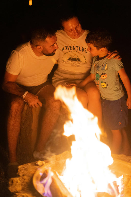 Geschichten am Lagerfeuer - mit Stockbrot backen